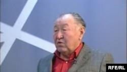 Казат Акматов