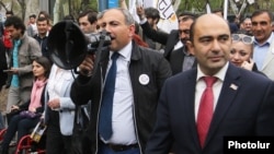«Ելք» դաշինքի քարոզարշավը Երևանի ավագանու ընտրություններում, ապրիլ, 2017թ.