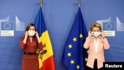 Președinta R. Moldova, Maia Sandu, și președinta Comisiei Europene, Ursula von de Leyen. Bruxelles, 18 ianuarie 2021