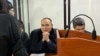 "Адвокаттардын эркин иштешине коркунуч туулду". Кесиптештери Матцаковдун кармалышын айыптады