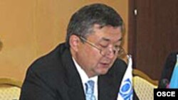 Бауржан Мухамеджанов в бытность министром внутренних дел.