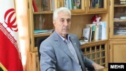 منصور غلامی، گزینه پیشنهادی برای تصدی وزارت علوم.