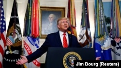 Presidenti i Shteteve të Bashkuara, Donald Trump.