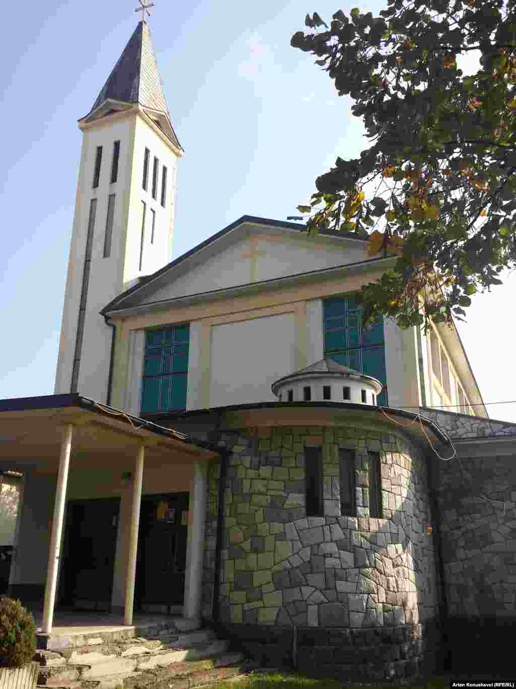 Kisha Katolike Shën Ndou në Prishtinë.