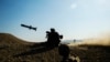 Иллюстративное фото. Американский солдат запускает противотанковую ракетную установку «Джавелин» во время учений в провинции Лагман. Афганистан, 1 января 2015