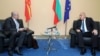 Македонскиот специјален претставник за односите со Бугарија Владо Бучковски и бугарскиот премиер Бојко Борисов во Софија, 10 декември 2020