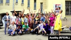 Чарада катнашкан татар яшләре