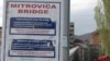 Most deli Kosovsku Mitrovicu na srpski i albanski deo