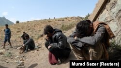 ترکي چارواکي وايي، نیول شوي افغان کډوال به بېرته ایران ته ستانه کړي. انځور- ارشیف