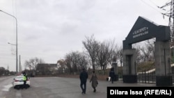 У мемориального комплекса в Шымкенте. 13 февраля 2022 года