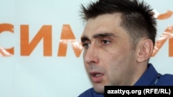 Гражданский активист Вадим Курамшин. Алматы, 31 августа 2012 года.