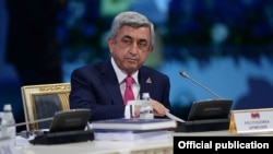 Президент Армении Серж Саргсян выступает на встрече в Астане, 29 мая 2014 г. (Фотография - пресс-служба президента Армении)