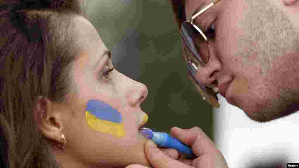 Ukrajina - Kharkiv, 7.juni 2012. Foto: REUTERS / Vasily Fedosenkoine