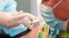 Vaccinarea în Kiev, 5 martie 2021
