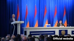 Президент Серж Саргсян выступает на расширенном заседании коллегии Полиции РА, Ереван 23 октября 2017 г.