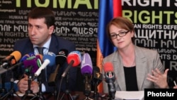 Կարեն Անդրեասյան, Կեթրին Լիչ