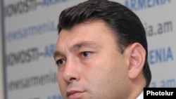Էդուարդ Շարմազանով