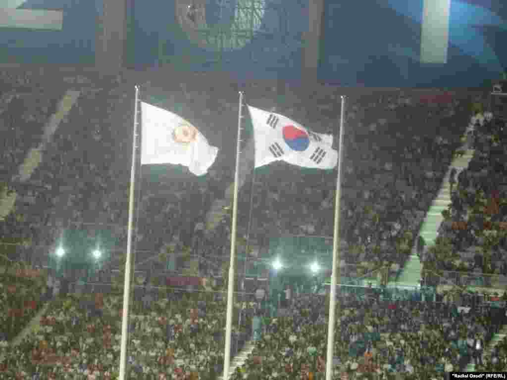 South Korea -- Tajik athletes in the Asian Games in South Korea, 20Sep2014