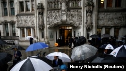 The British Supreme Court rejected an attempt to avoid a trial by a British company acting on Russia's behalf to collect the loans. (file photo)