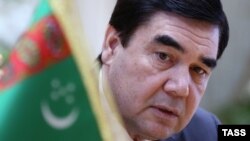Gurbanguly Berdimuhamedow (arhiw suraty)