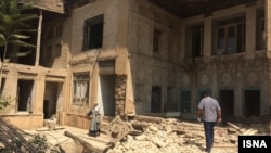 تصویری از تخریب چند خانه تاریخی در شیراز با هدف توسعه حرم «شاهچراغ »