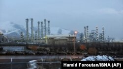 بازطراحی تأسیسات آب سنگین اراک، در زمره معافیت‌هایی است که تا هفتم آبان ماه ادامه خواهد داشت.