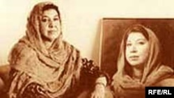 یکی از مصاحبه های کتاب پنجاه گفت و گو، با سیمین بهبهانی غزل سرای معاصر انجام شده است