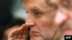 Олександр Литвиненко, фото 2004 року