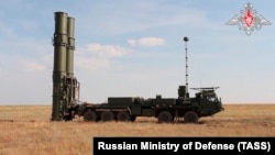 Частина зенітно-ракетного комплексу С-400 в Росії, фото ілюстративне