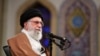 آیت‌الله خامنه‌ای سیاست تشویق گفت‌وگوی دمکرات‌ها و قدرت نرم آمریکا را «جنگ زیرکانه‌ای» با هدف تضعیف بنیان‌های «معنوی» جمهوری اسلامی می‌داند.