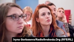 Студенты УКУ на лекции Елены Стяжкиной