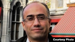 مرتضی کاظمیان، تحلیلگر