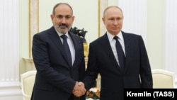 Ռուսաստանի նախագահ Վլադիմիր Պուտինը Կրեմլում ընդունում է Հայասանի վարչապետ Նիկոլ Փաշինյանին, Մոսկվա, 7-ը ապրիլի, 2021թ.