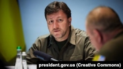 Перед цим Старух повідомив, що російські війська протягом 14 годин вели залповий вогонь по Оріхову з реактивних систем та ствольної артилерії