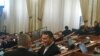 Баш мыйзам: абактагы депутат парламентке келди