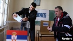 Sa glasanja za parlament Srbije, Mitrovica, 16. mart 2016.