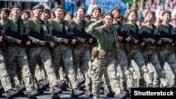 17 грудня набрав чинності ухвалений у жовтні наказ Міноборони із розширеним списком професій жінок, які зобов’язані стати на військовий облік