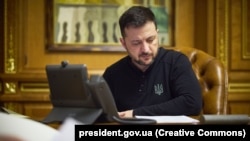 За його словами, сьогодні на перемовинах обговорювались спільні можливості зміцнити ППО, реалізувати всі вже досягнуті домовленості в оборонній підтримці
