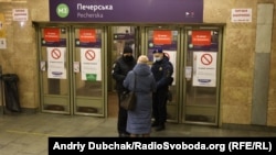 Мер Києва сподівається, що спеціальних перепусток до громадського транспорту, які використовувалися в столиці раніше, наразі не впроваджуватимуть