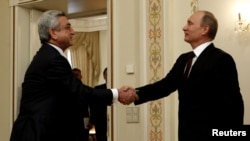 Russia -- President Vladimir Putin meets with his Armenian counterpart Serzh Sarkisian in Novo Ogaryovo, 12Mar2013