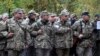 Построоение отрядов теробороны перед началом учений