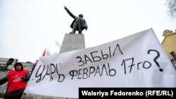 ЭРА-ГЛОНАСС модулін орнатуды міндеттеуге қарсы Приморье көлік жүргізушілерінің наразылығы. 19 ақпан 2017 жыл. 