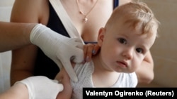 Copiii sunt cei la care se înregistrează cele mai multe cazuri de rujeolă