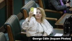 Diana Sosoaca, deputete e Parlamentit të Rumanisë.