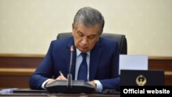 Шавкат Мірзійоєв, на відміну від свого попередника Іслама Карімова, вже помилував сотні людей