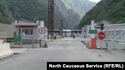 Ռուս-վրացական սահմանի Վերին Լարսի անցակետը, արխիվ