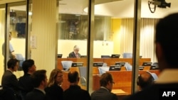 Karadžić se danas pojavio u sudnici Haškog tribunala