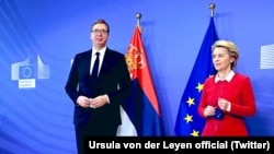 Ursula von der Leyen, az Európai Bizottság elnöke Aleksandar Vučić szerb elnököt fogadja Brüsszelben, 2021. április 26-án