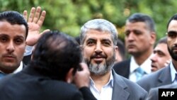 خالد مشعل، رئیس دفتر سیاسی حماس، به هنگام حضور در گفت‌وگوهای آشتی در قاهره/ خرداد ۸۸
