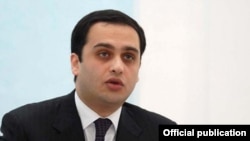 Ռոբերտ Քոչարյանի գրասենյակի ղեկավար Վիկտոր Սողոմոնյան, արխիվ 